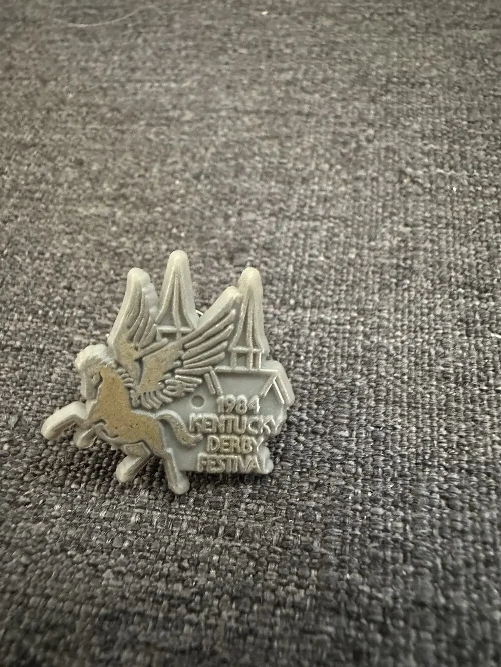 1984 Kentucky Derby Festival Pegasus Pin Louisville KY Vintage KDF Lapel Pin